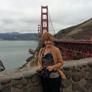 Meet your Posher, Nancy